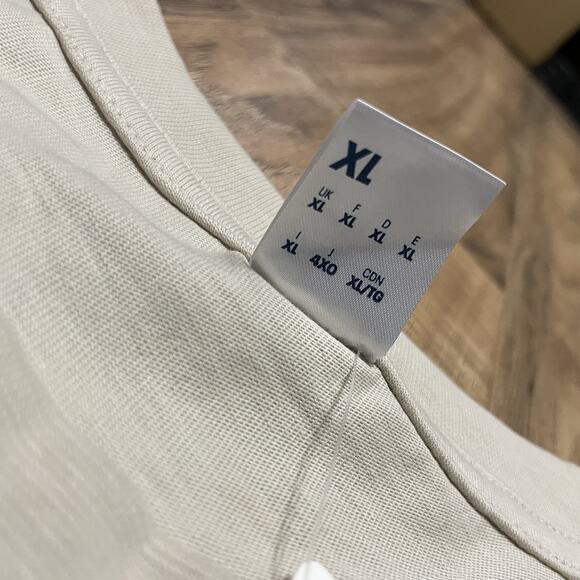 Reebok Jurassic World Stucco Tyrannosaurus Rex Fossil Brown Mens XL Shirt NEW - Picture 6 of 11